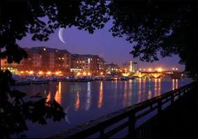Gece Fotoğraflarınıza Ay Görüntüsü Eklemek